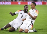 开云体育官方网站-包含车轮战！欧国联比赛展现球队实力的较量的词条