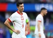 开云体育平台APP-关于皇马轻取波兰，莱万爆发神勇的信息