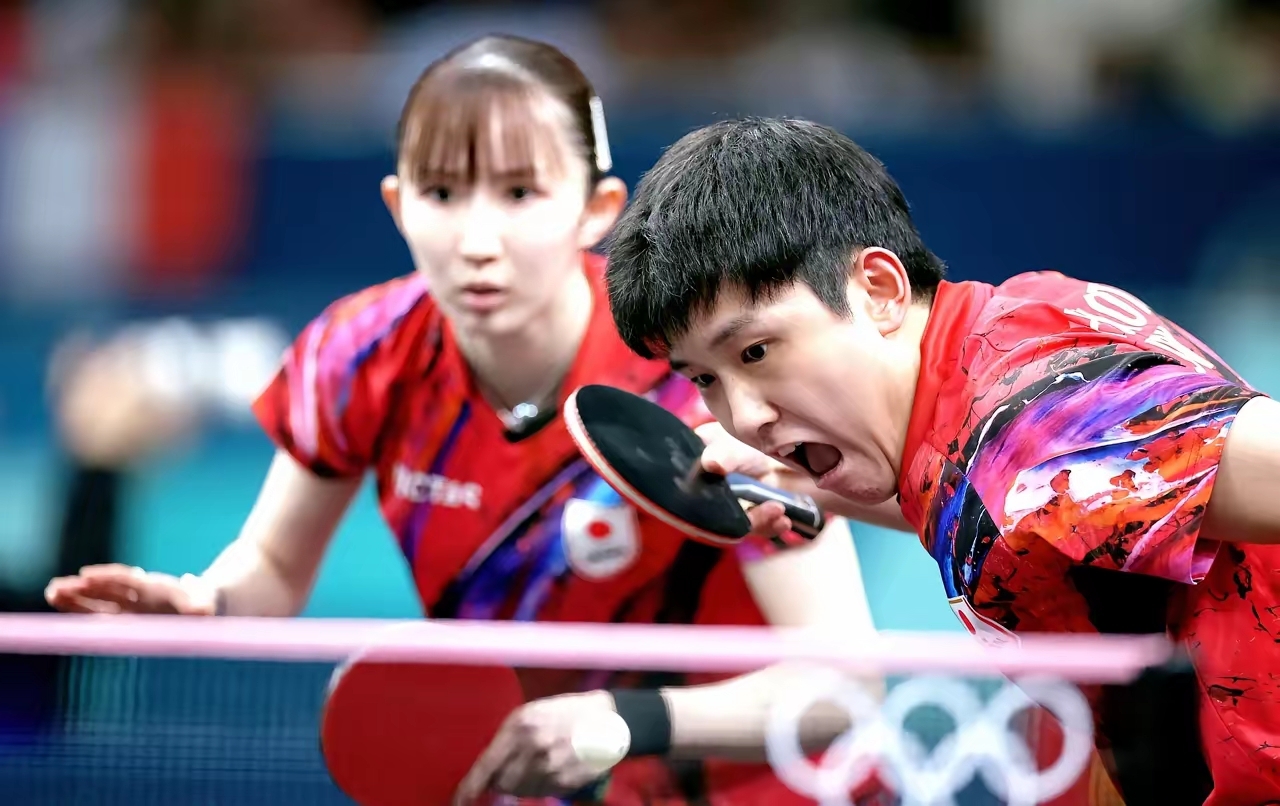 关于英国乒乓球队爆冷中国乒乓球队，张本智和送出助攻的信息