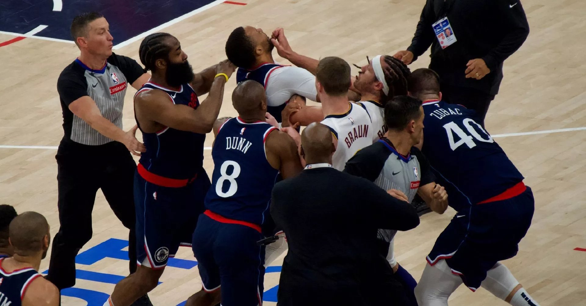 多特蒙德绝地反击那不勒斯,马尔基尼奥斯关键制胜的简单介绍 多特蒙德绝地反击那不勒斯,马尔基尼奥斯关键制胜的简单介绍