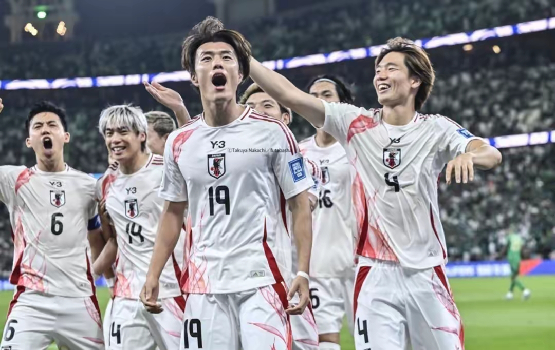 战略部署：日本队在备战亚洲杯比赛中积极训练的简单介绍