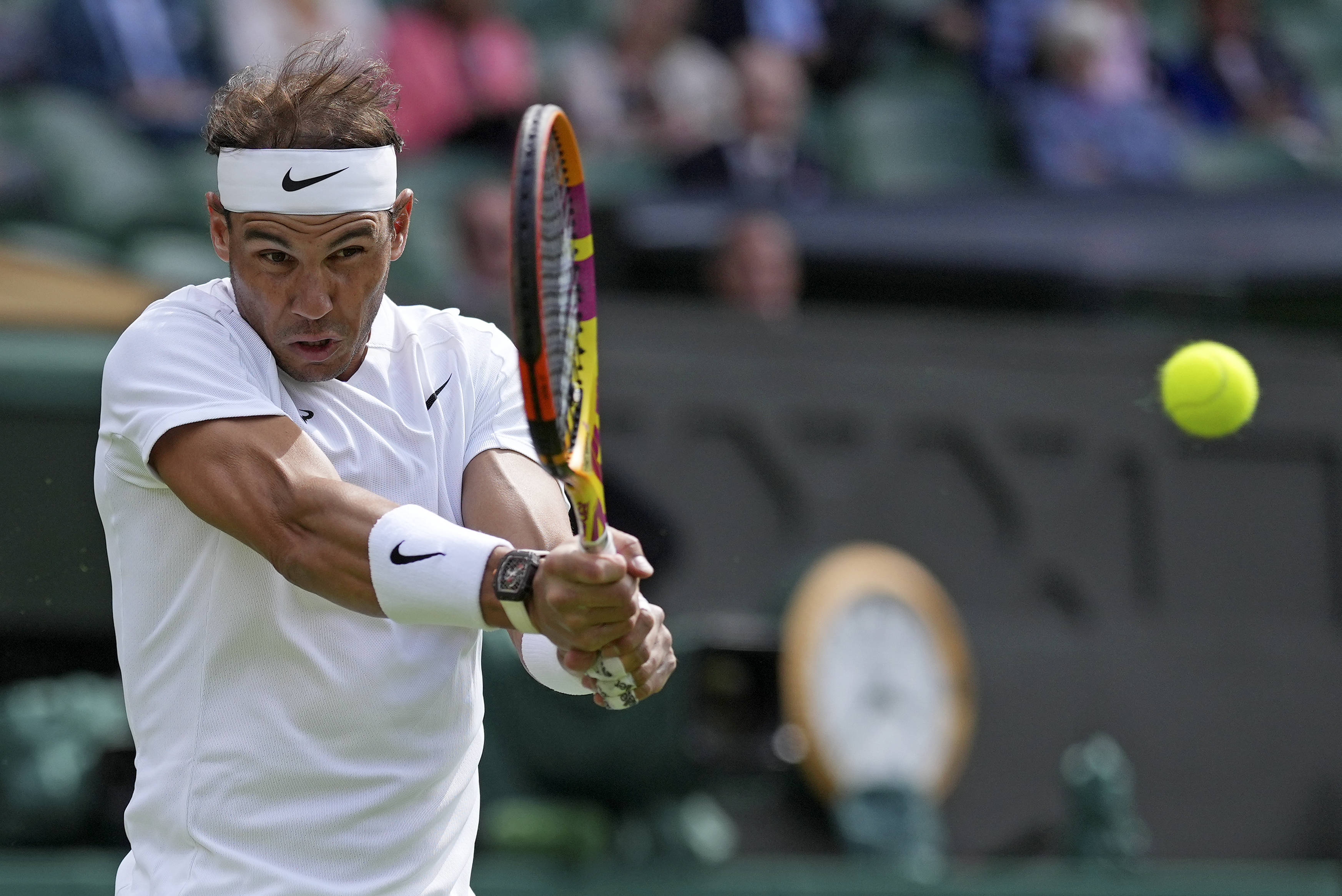 关于德国网球队鏖战英国网球队，纳达尔绝境逆转的信息