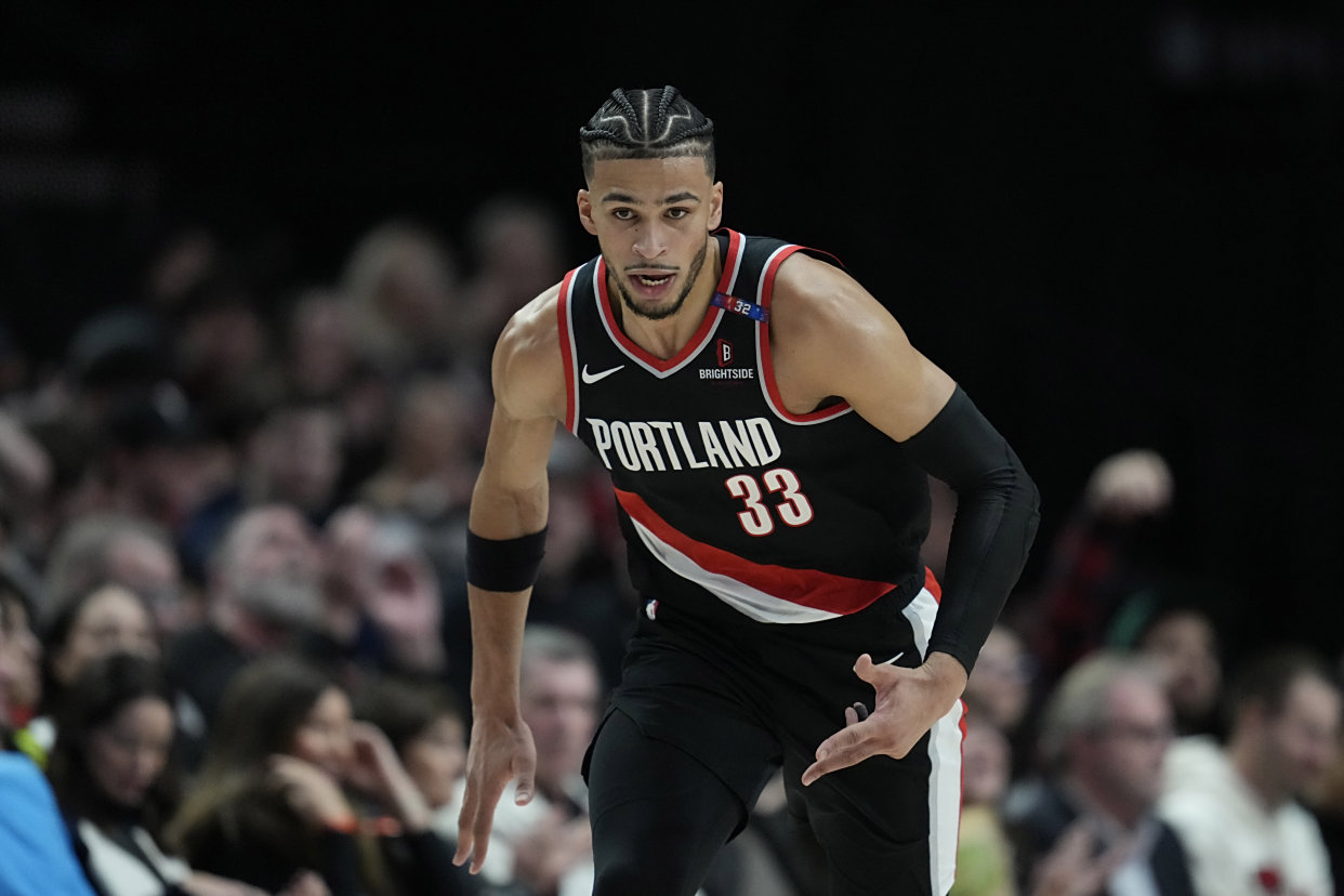 开拓者击败魔术,利拉德掌控比赛节奏 开拓者击败魔术,利拉德掌控比赛节奏