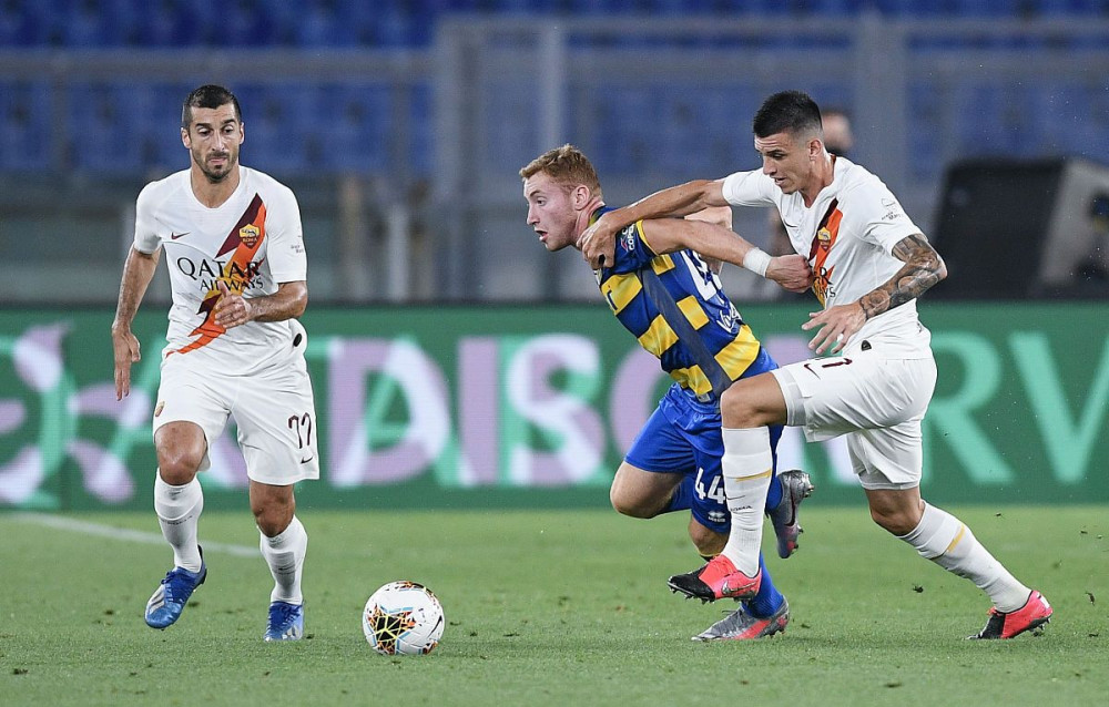 乌迪内斯遭遇连败，保级浮沉不定的简单介绍