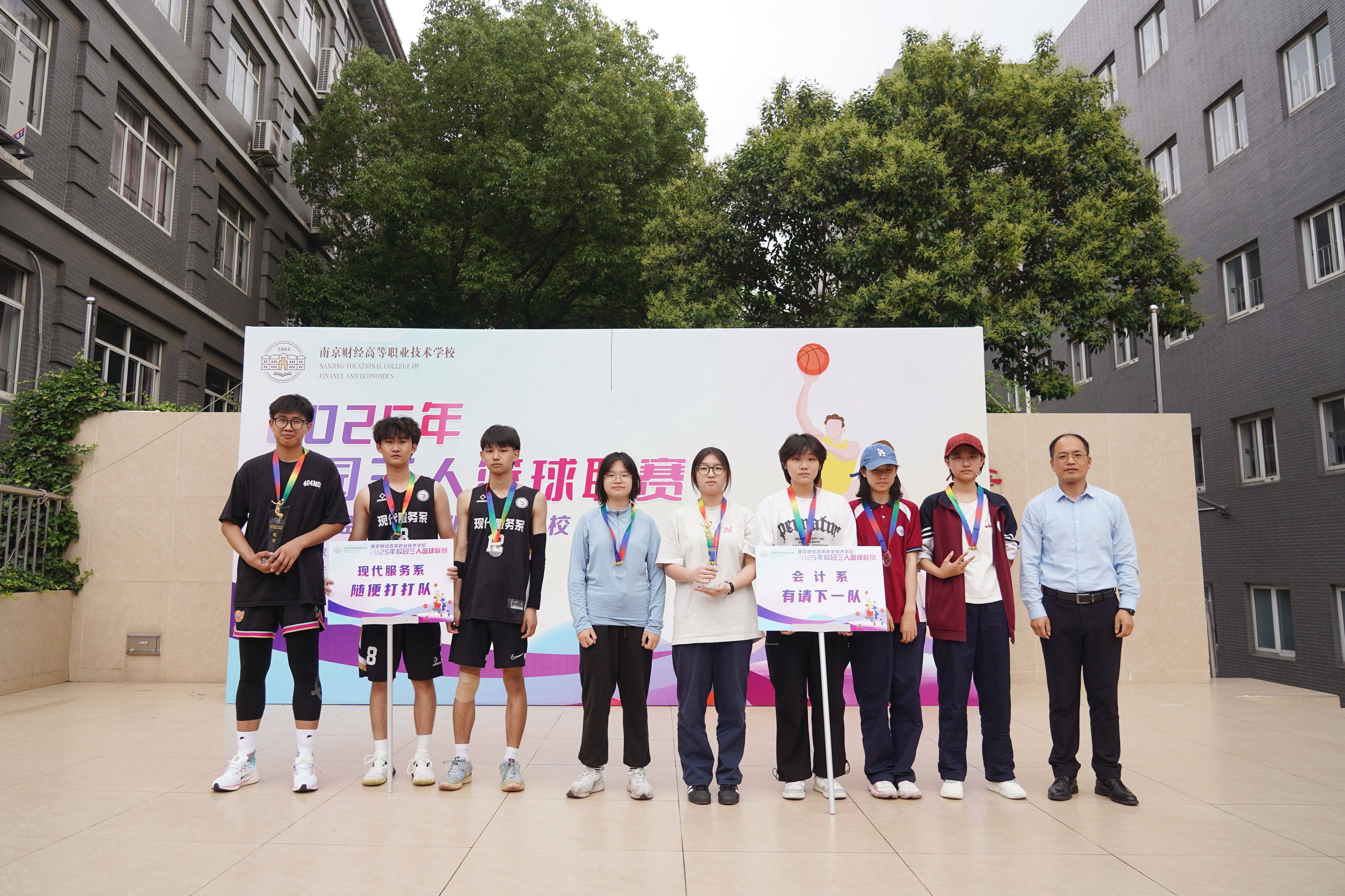 职业篮球联赛各队众志成城,积极备战 职业篮球联赛各队众志成城,积极备战