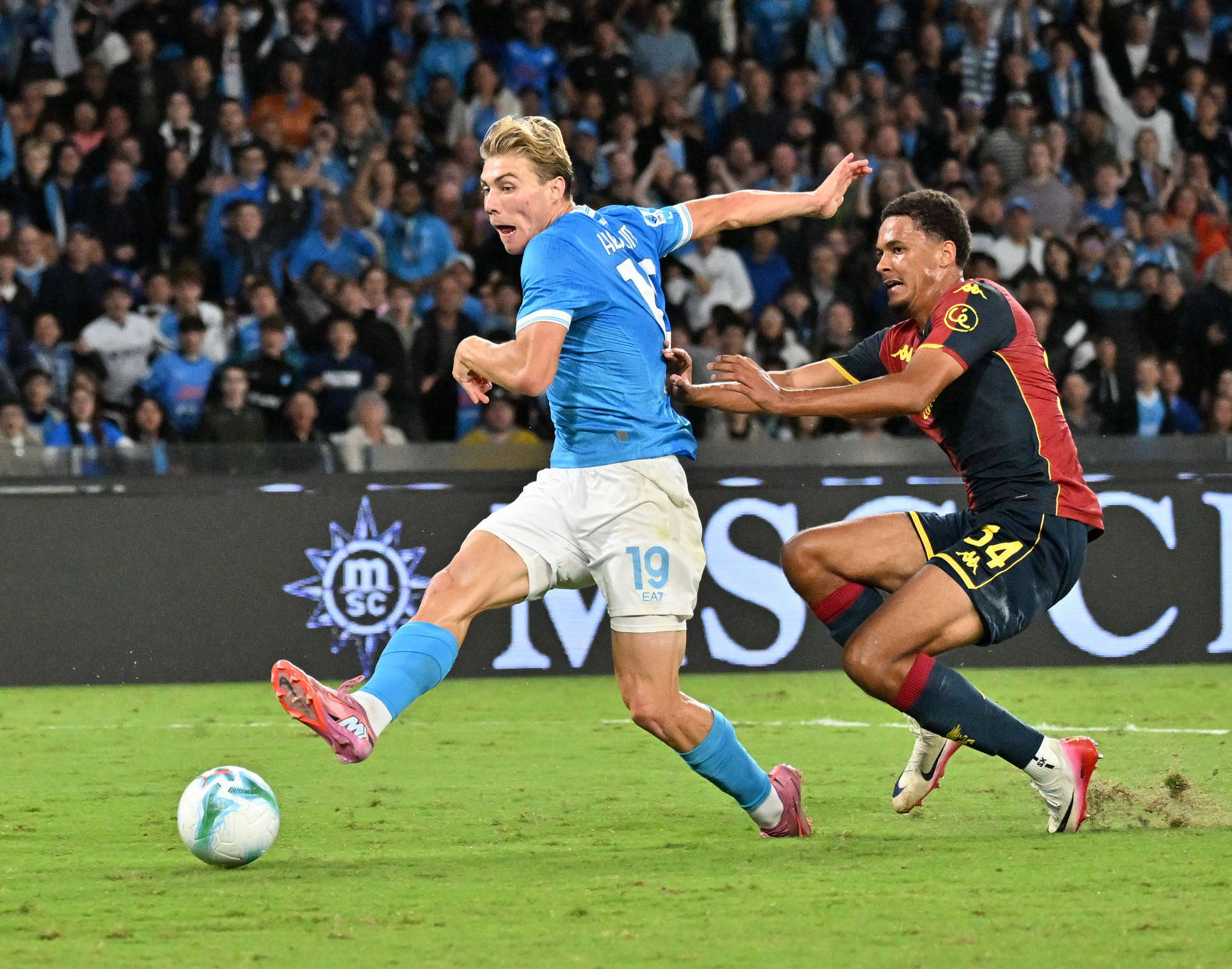 那不勒斯战胜热那亚,豪取三分的简单介绍 那不勒斯战胜热那亚,豪取三分的简单介绍