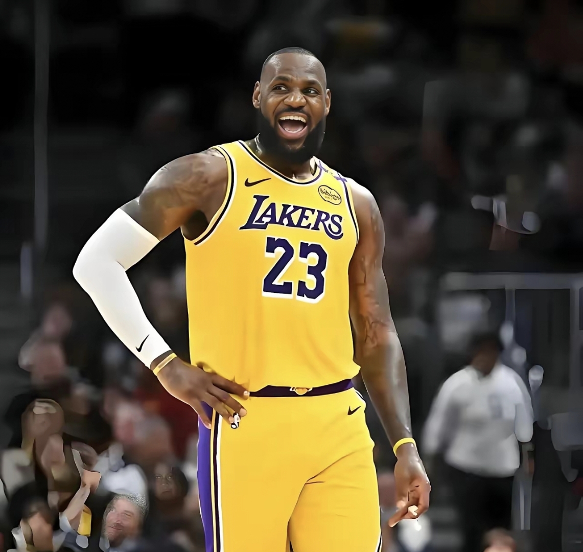 包含快船绝杀勇士,詹姆斯惊艳四座的词条 包含快船绝杀勇士,詹姆斯惊艳四座的词条