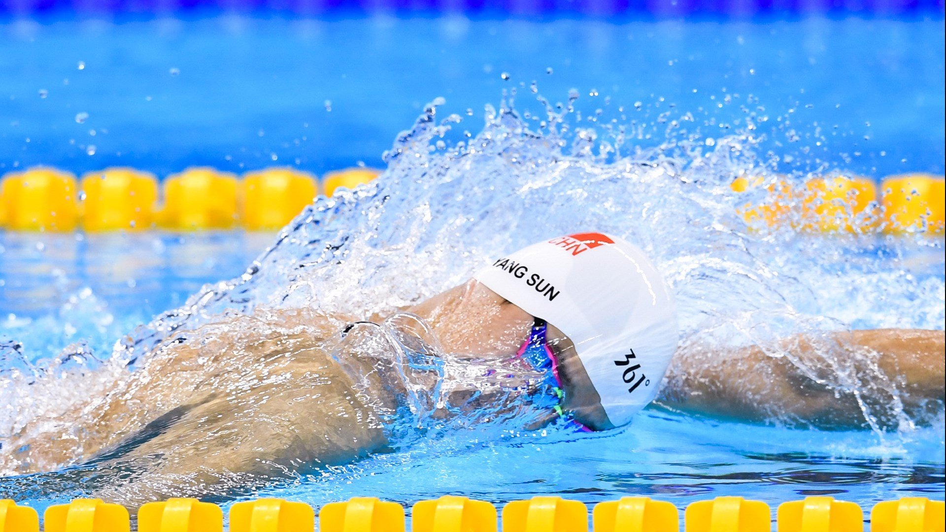 跨越时空的篮球意志，从广东生死战到戈贝尔的2026世界杯接管