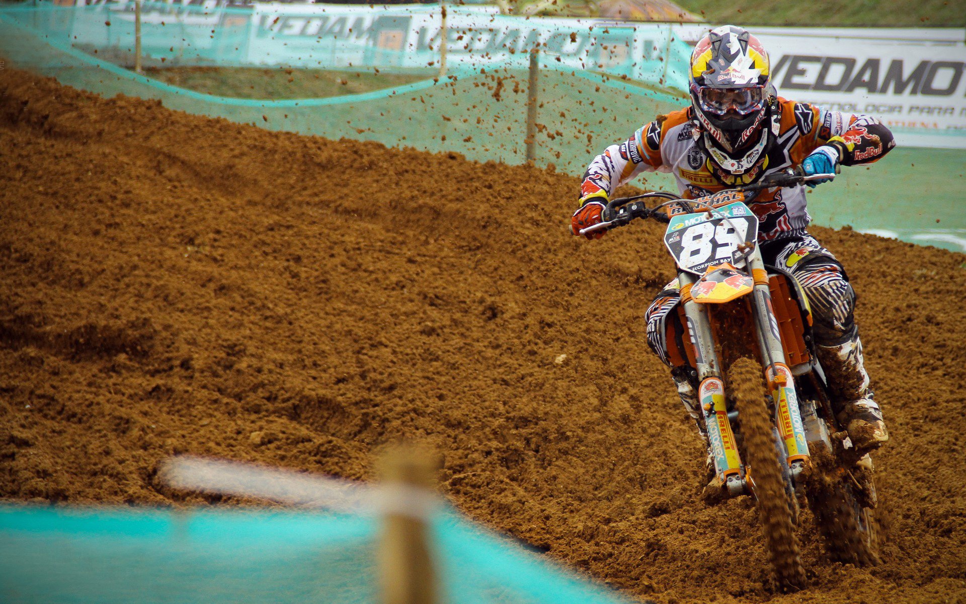 皮克爆发助摩纳哥争冠战,战术胜出墨西哥式足球智慧