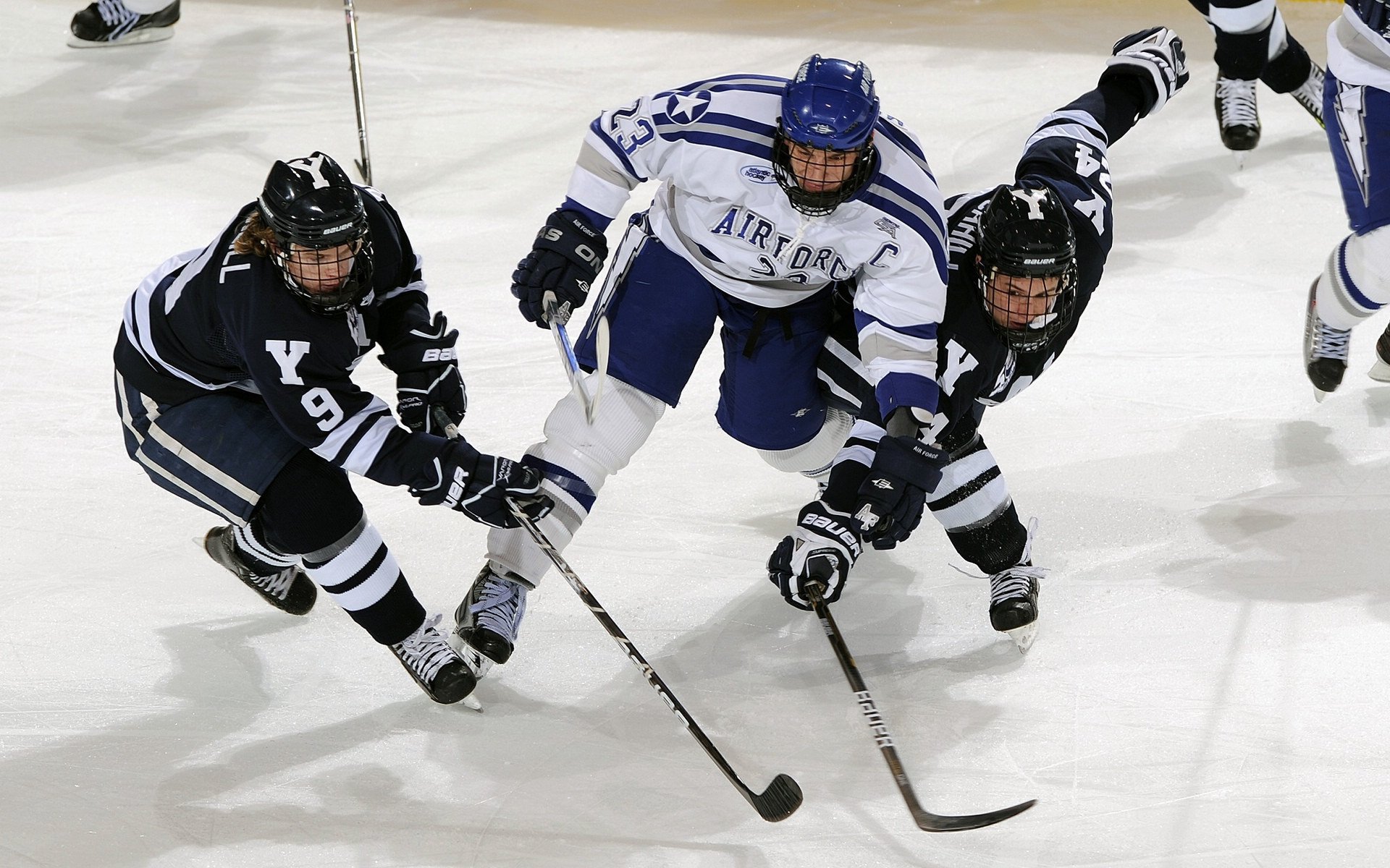 文班亚马，一夜封神，季后赛之夜拉满的评分与未来